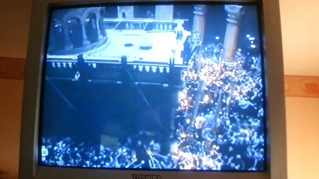 Cхождение благодатного огня 2013 смотреть онлайн