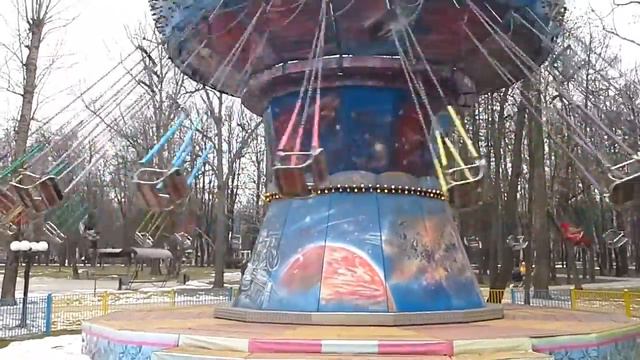 Мальчик М. на карусели смотреть онлайн