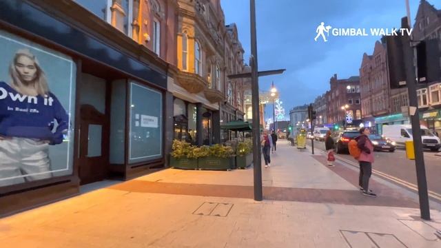 LEEDS CITY CENTRE | A sunset walk through Leeds City Centre | 4K Walking tour of Leeds UK смотреть онлайн