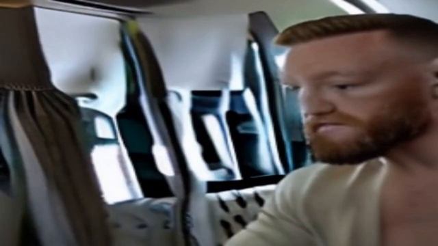 [AI] conor mcgregor eating keyboard in the bus смотреть онлайн