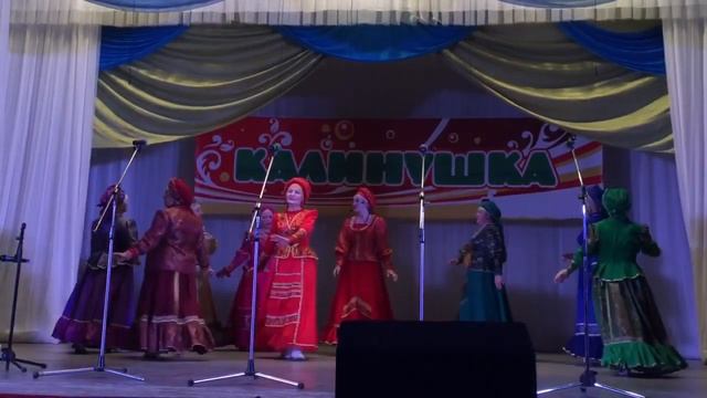 Женский хор "Калинушки" "Казацкие страдания" смотреть онлайн