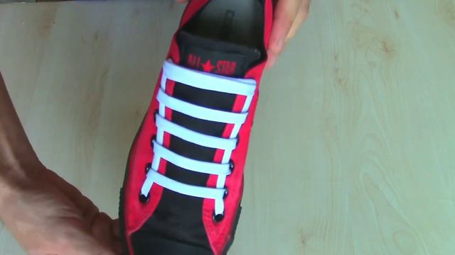 5 ЛУЧШИХ СПОСОБОВ ЗАШНУРОВАТЬ ОБУВЬ смотреть онлайн