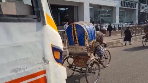 АДСКИЙ ТРЭШ В СТОЛИЦЕ БАНГЛАДЕШ / УЖАСНАЯ ВОНЬ И ГОРЫ МУСОРА. #БАНГЛАДЕШ #горымусора