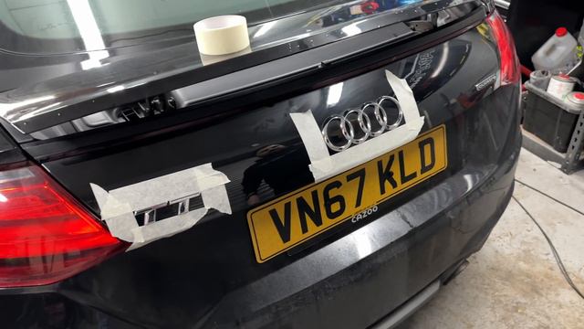 Gloss Black Audi Badges - £39 on eBay! смотреть онлайн