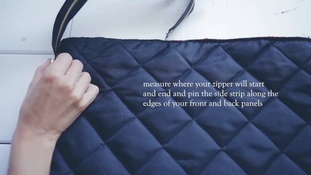 DIY quilted laptop sleeve - DIY quilt clutch смотреть онлайн