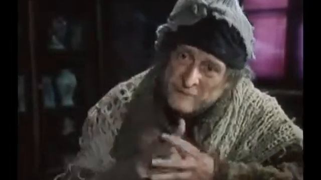Плюшкин и Чичиков смотреть онлайн
