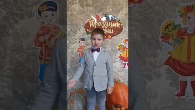 Стихотворение "Это мы" Любовь Осипенко смотреть онлайн