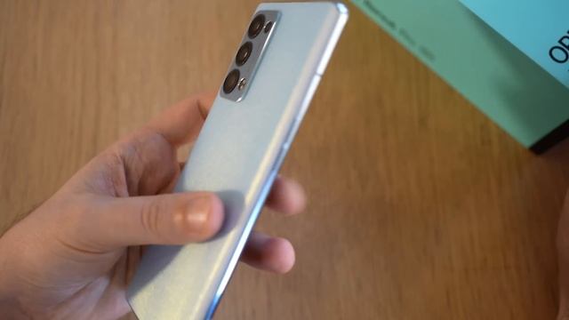 Recensione OPPO RENO 6 PRO: torna top di gamma смотреть онлайн