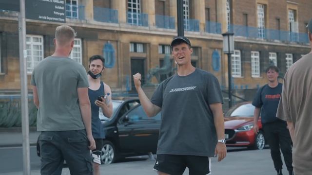 IN & OUT Rooftop Parkour Challenge - Road trip day 2 ?? смотреть онлайн