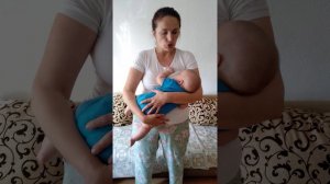 Как правильно СТОЯ (сидя) кормить ГРУДЬЮ ребенка? | Консультант по ГВ | Малышкина Школа