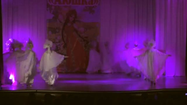 Зимний хоровод. Аюшка смотреть онлайн