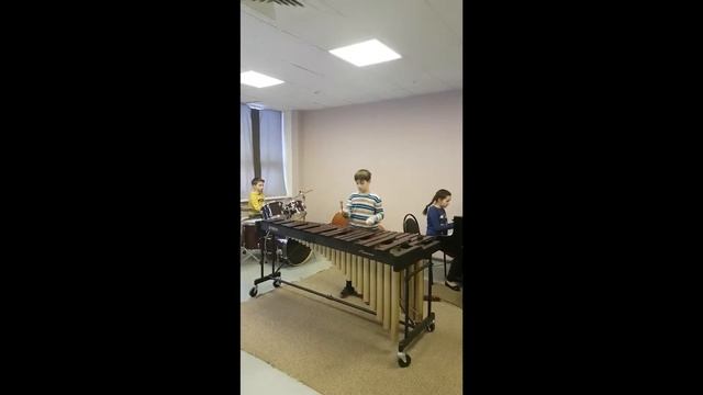 Класс ударных Поперечной А.Э.