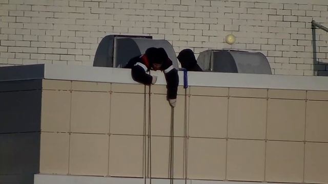 Опаснейшая работа в Челнах смотреть онлайн