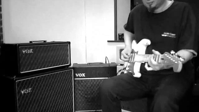 SQUIER Classic Vibe 50s strat & '63 VOX AC15 смотреть онлайн