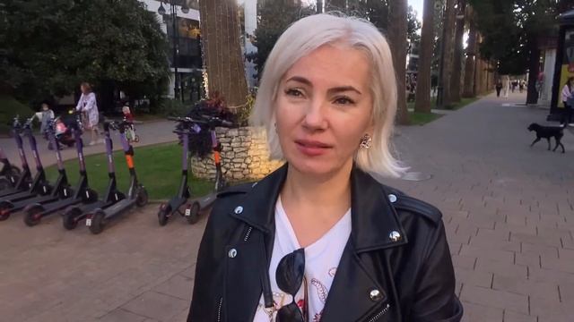 О жизни в Сочи после Беларуси/Прогулка по городу/Хочу говорить что думаю смотреть онлайн