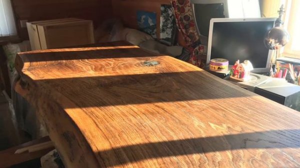Стол из дуба
