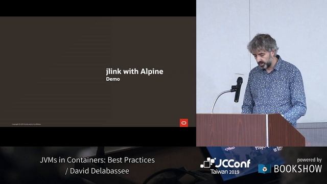 R401 8 JVMs in Containers：Best Practices∕David Delabassee смотреть онлайн