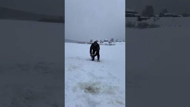 Мотобур, насадка на пилу МБ-3, река Ижма смотреть онлайн