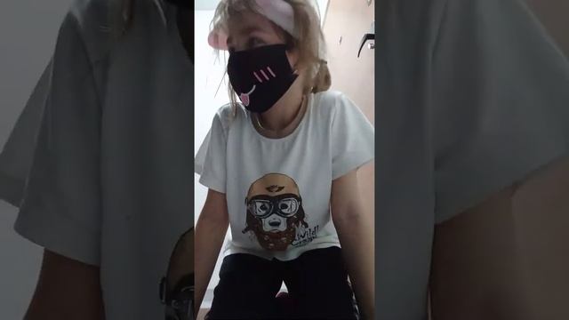 первое видео про отжимания и приседание,стойка. смотреть онлайн