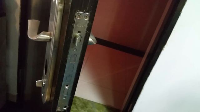 How to Change Door Lock (Less Than 5 Minutes) смотреть онлайн
