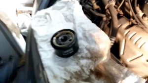 Выдавило масло renault sandero (масляный фильтр big filter).