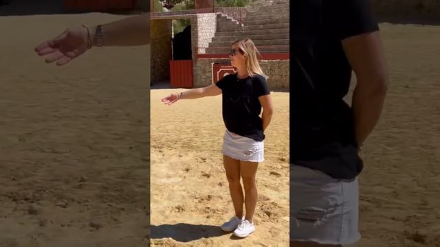 Арена для КОРРИДЫ // Испанские традиции смотреть онлайн