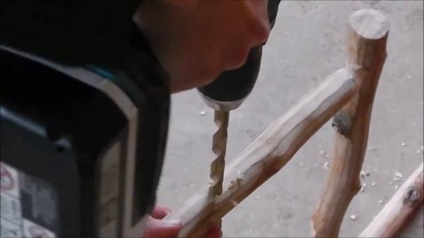 How to make an outdoor chair from tree branches | DIY rustic wooden chair