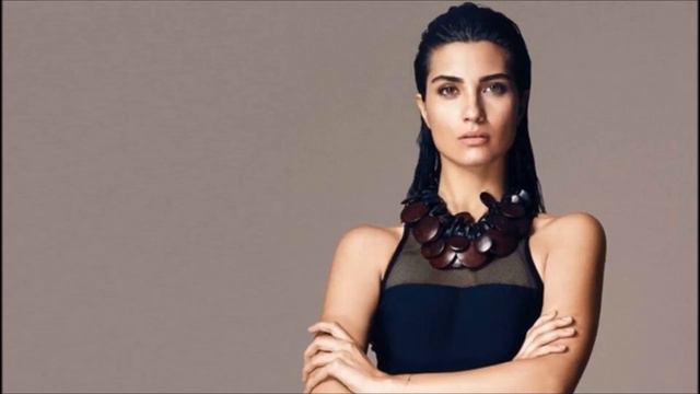 ¡El nuevo amor de Tuba! ¿Tienes una relación con la famosa estrella Murat Boz? смотреть онлайн