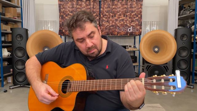 Alexandre Cerqueira in Totaldac auditorium / Takamine guitare смотреть онлайн