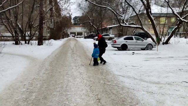 Пошли в ДРУГОЙ детский сад Коммунальные платежи взлетели как жить Пришла посылка на шесть килограм смотреть онлайн