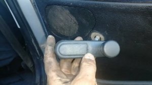 как снять ручку стеклоподъемника пежо 206