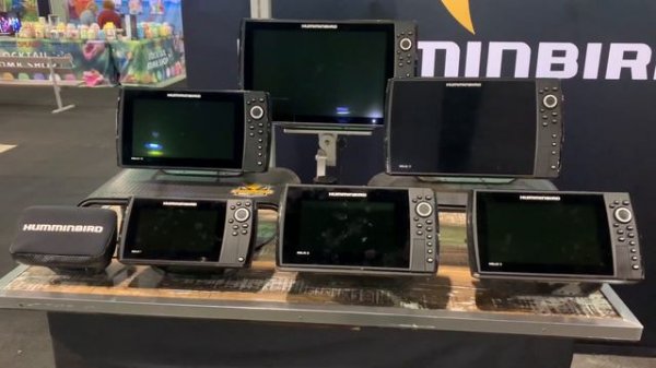 Humminbird Apex & Solix Comparison With A Little Helix Too!