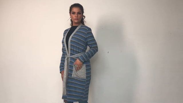 Синий кардиган в полоску из трикотажа смотреть онлайн