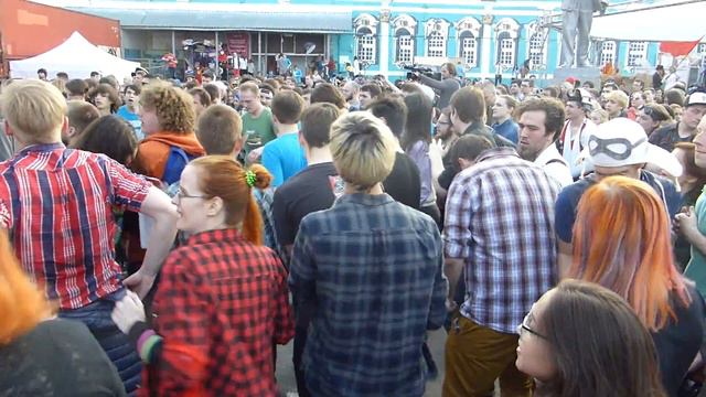 Нейромонах Феофан - Лапти разбить об пол (BigFest2017) смотреть онлайн