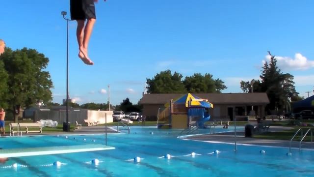 Amazing Diving Board Tricks 2 смотреть онлайн