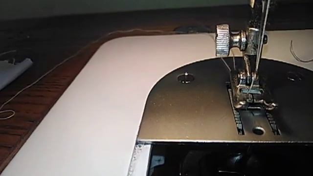 № 6 Как достать нижнюю нитку из челночного устройства, чтобы шить смотреть онлайн