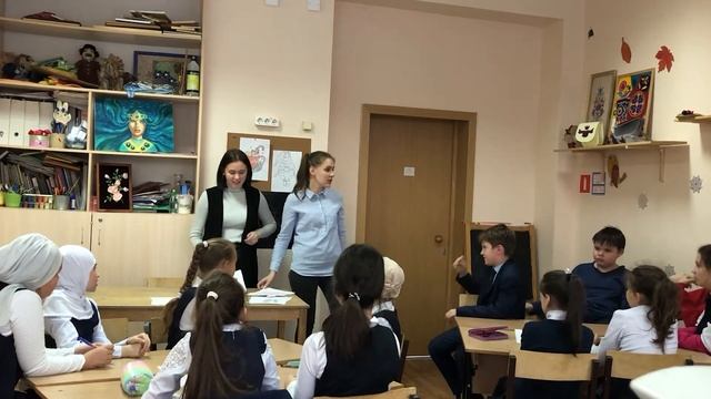 «Час знаний. Интегрированное занятие-викторина «Профессии будущего» смотреть онлайн