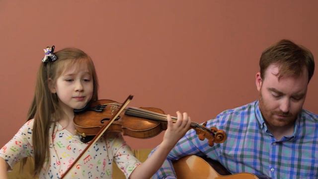 7-year-old Sylvia Pine sings and fiddles The Blackest Crow смотреть онлайн