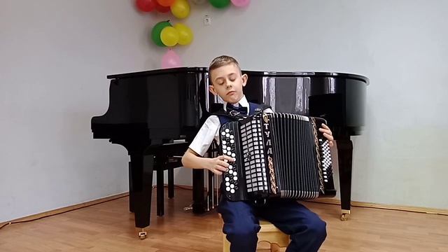Р. Бажилин "На лужайке". Вёшенская ДШИ. смотреть онлайн