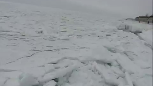 Звуки замерзшего моря смотреть онлайн