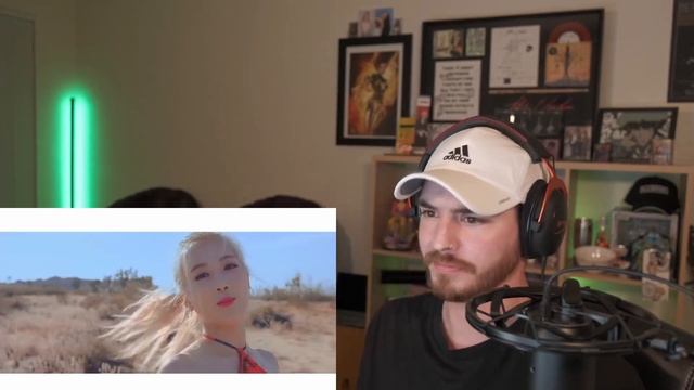 LOONA(이달의 소녀) FIRST REACTION!! JOURNEY TO ORBIT!!! (LOVE&LIVE, GIRL FRONT, & LOVE4EVA! смотреть онлайн
