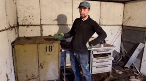 ВСКРЫВАЕМ БРОШЕННЫЕ ГАРАЖИ ДОЛЖНИКОВ, НОВЫЕ ИНСТРУМЕНТЫ И ЗАПЧАСТИ ИЗ СССР!