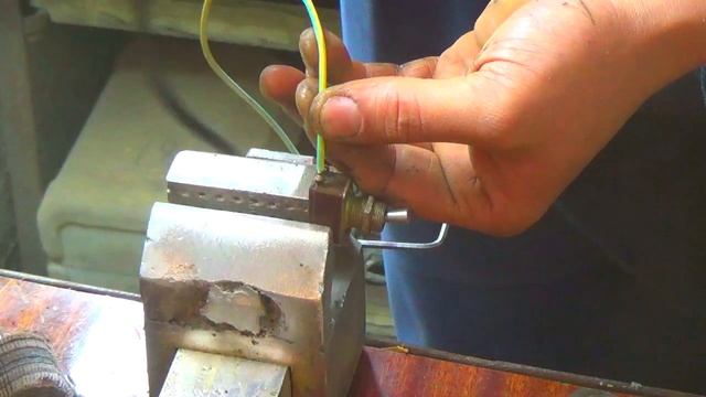 ЧТО Я СДЕЛАЛ ИЗ СТАРОГО СВЕТИЛЬНИКА. вторая жизнь старого светильника смотреть онлайн