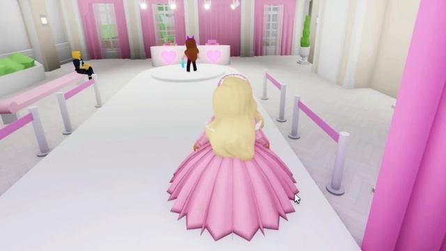 ÇA SE TERMINE TRÈS MAL DANS GOOD GIRLS SORORITY! ROBLOX смотреть онлайн