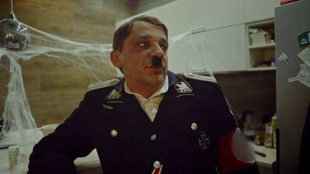 Когда костюм выбрал не удачно(#ЕвгенийКулик) смотреть онлайн