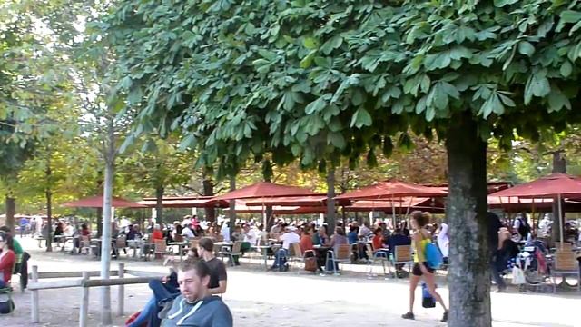 Jardin de Luxemburg смотреть онлайн