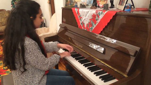 Snowman / Ho Ho Ho - Sia Piano Cover... by Mary El-Meniawy смотреть онлайн