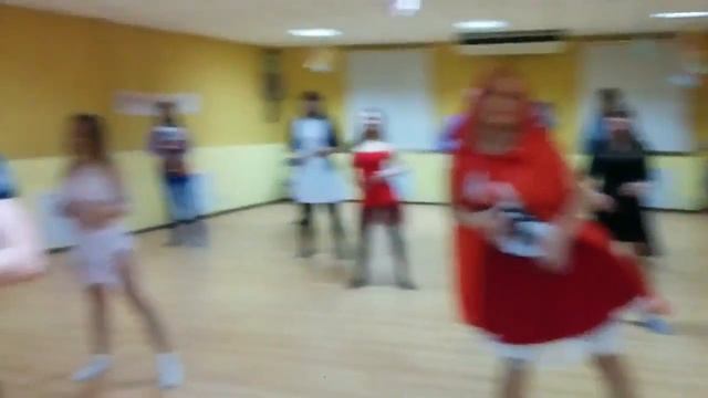 Твои друзья уже танцуют в SV, ПРИШЛА ТВОЯ ОЧЕРЕДЬ смотреть онлайн