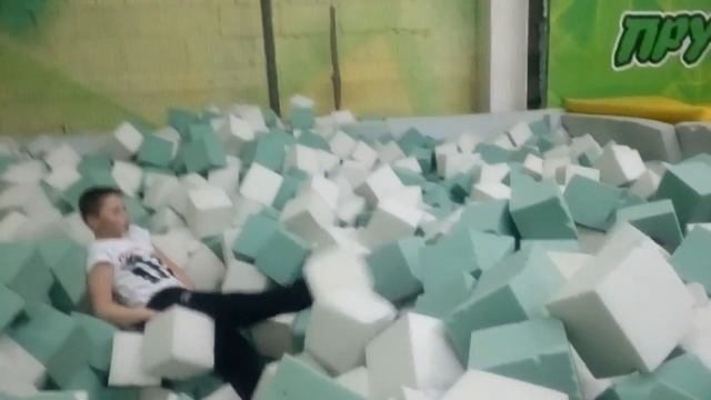 Батутный центр Челябинск смотреть онлайн