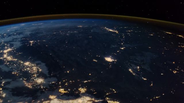 Comp_GMT306_139NC_139J_3066_CALI_TO_VEGAS_v08_SDR_PS_20180824_SDR_2K_AVC